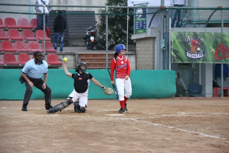 Des Caserta, quattro inning per travolgere Roma