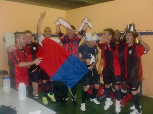 I Falchetti festeggiano il ritorno in serie A