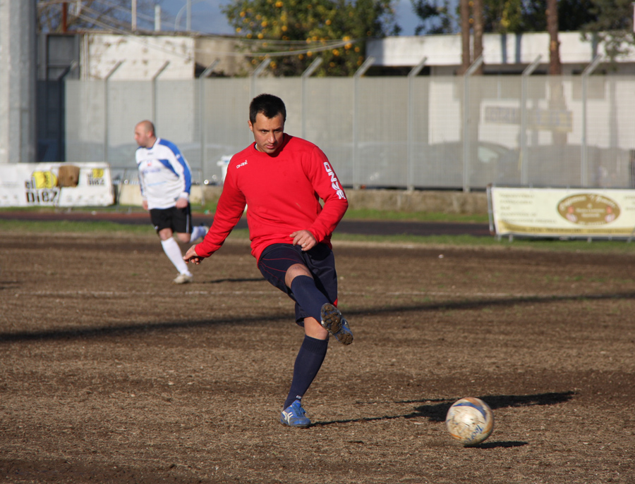 L’ex Casertana Claudio Risi alla Frattese