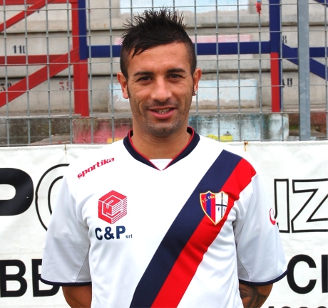 Nagib Sekkoum accostato al Progreditur Marcianise