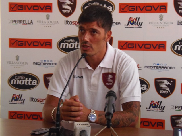 Casertana: Rinaldi prende tempo, saluta Gennaro Esposito