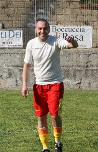 Enrico Villani lascia il calcio