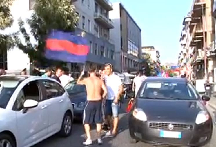 VIDEO – Casertana in Lega Pro: traffico in tilt e tifosi pazzi di gioia