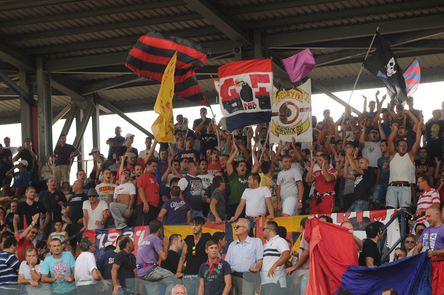 VIDEO –  Tifosi in estasi: “La Casertana in Lega Pro è la fine di un incubo”