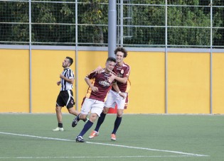 Angelino & Castiello festeggiano la rete dell'1-1