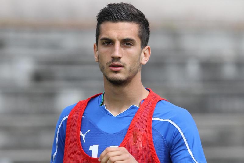 Un talento casertano vestirà la camiseta blanca: Antonio Rozzi al Real Madrid Castilla