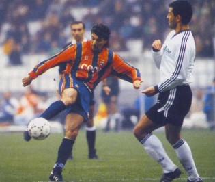 Salvatore Campilongo con la maglia della Casertana nel '91