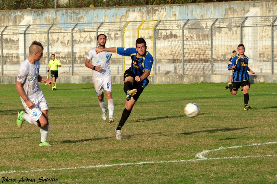 Carlo De Falco al tiro (foto Andrea Salzillo)