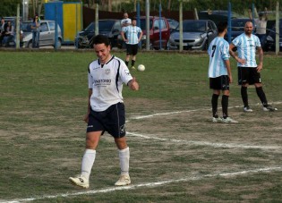 Giuseppe Parente attaccante del New Star Villa di Briano