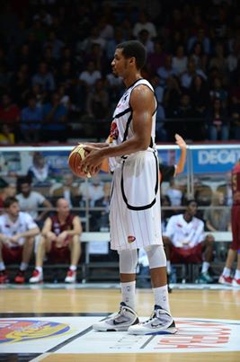 Juve, Scott scarta il regalo di compleanno