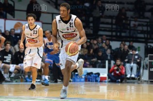 Brooks in azione contro Brindisi