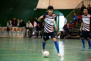 Lucas Do Prado in gol contro il Modugno (Foto Giuseppe Melone)