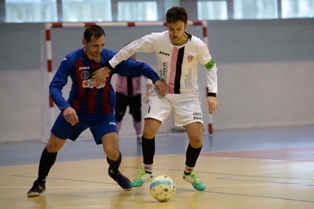 VIDEO – Casagiove bloccato in casa dagli Stregoni