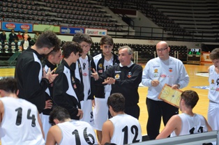 U17: la Pasta Reggia cede in casa alla Battipagliese e perde la testa della classifica