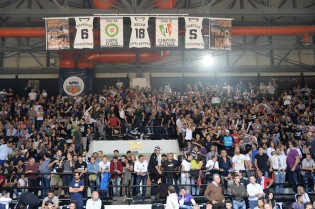 I tifosi della Juvecaserta (Foto Giuseppe Melone)