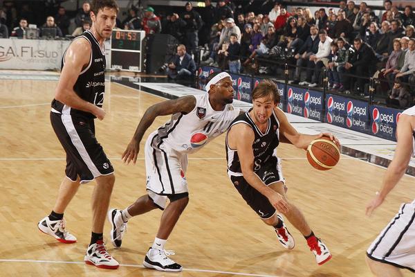 Il sogno Poeta resta vivo, ma non è così facile