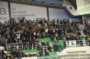 I tifosi casertani al 'Palaestra'