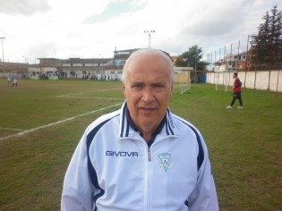L'allenatore Agostino Merola