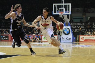 Il duello Mordente-Walsh (foto Carozza)