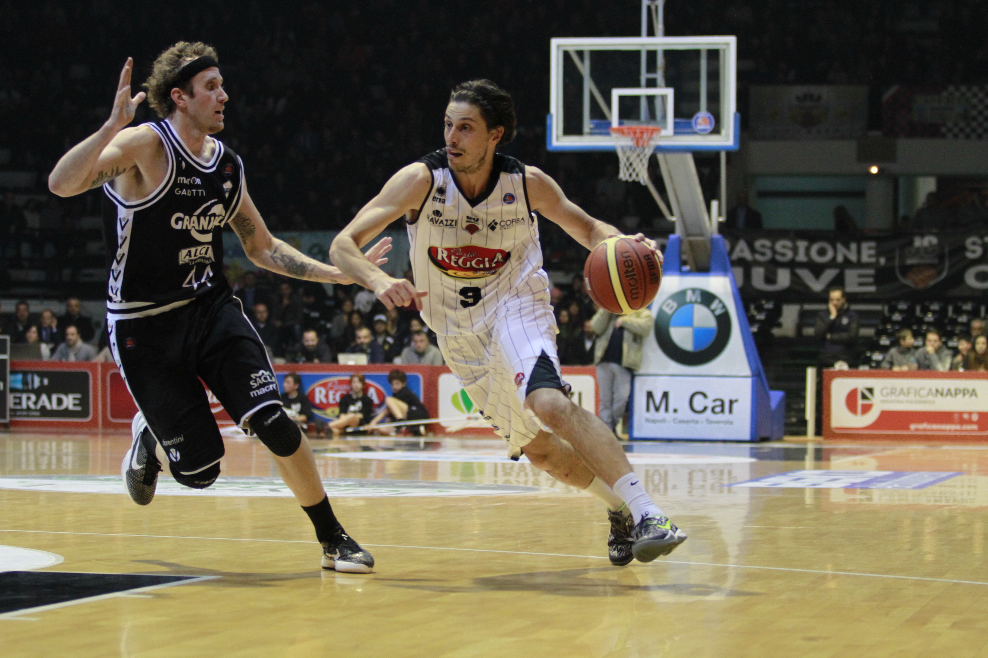 Il gusto della vittoria sulle Vu nere