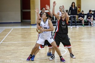 Palacios in azione (Foto Vastano)