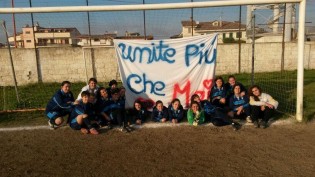 Lo striscione del Real San Tammaro 2012