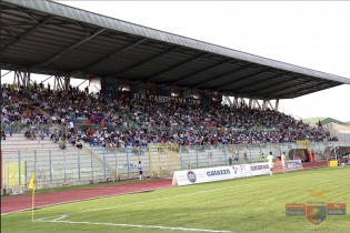 La tribuna del Pinto