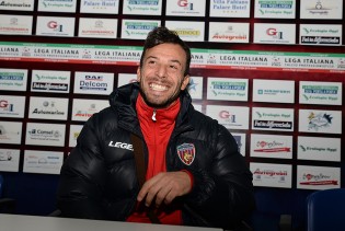 De Angelis del Cosenza, doppietta al Lamezia (Foto Giuseppe Melone)