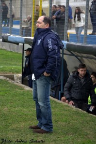 Di Pierro in panchina (foto Andrea Salzillo)