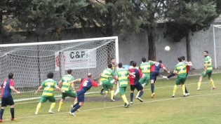 Una fase di Francavilla-Marcianise (Foto Savio Salerno)