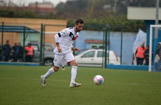 Gigi Pezzella in azione (Foto Giuseppe Melone)