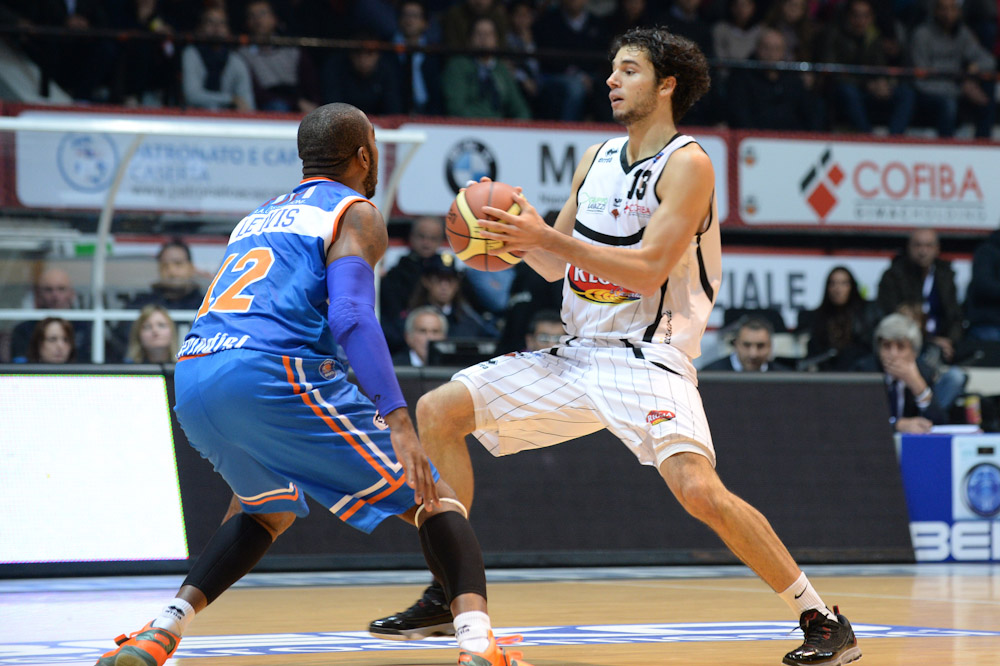 Vitali avvisa il fratello: “Voglio batterti ancora”