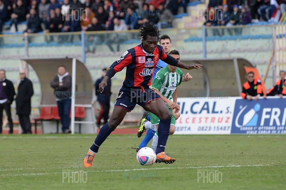 Agodirin in azione contro il Lamezia (Foto Giuseppe Melone)