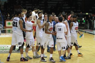 Applausi per la Juve a fine gara (Foto Carozza)