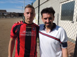 A destra Ferraiuolo del Bayern