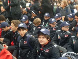 Intercasertana a Piazza San Pietro