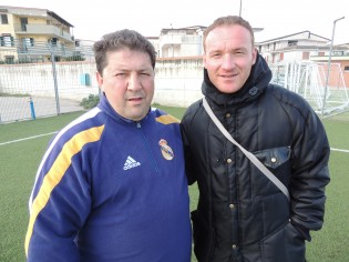 A sinistra mister Tabacchino