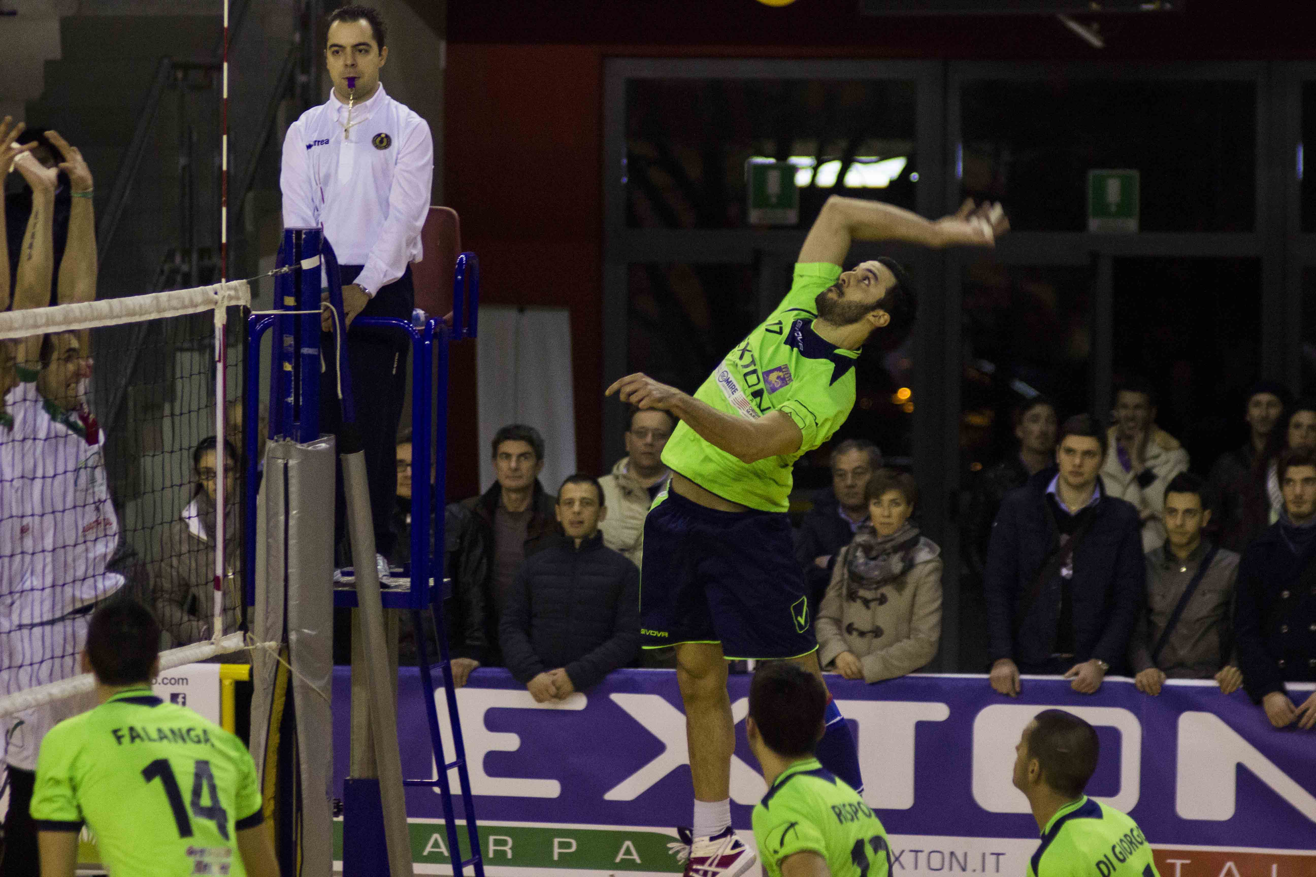 La Exton pronta a saccheggiare il Caseificio DI Nucci