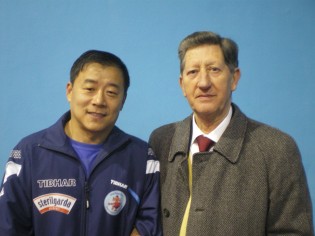 il presidente Stefano Brignola con il direttore tecnico dello Sterilgarda Castel Goffredo Yang Min