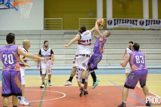 Una fase del match (Foto Giuseppe Melone)