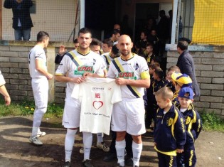 L'augurio della Sessana per Giuseppe Feola (foto Marcello Librace)