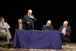Il moderatore Vincenzo Gazzillo e gli ospiti del convegno
