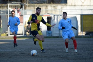 Giuseppe Feola con la maglia del Real San Felice