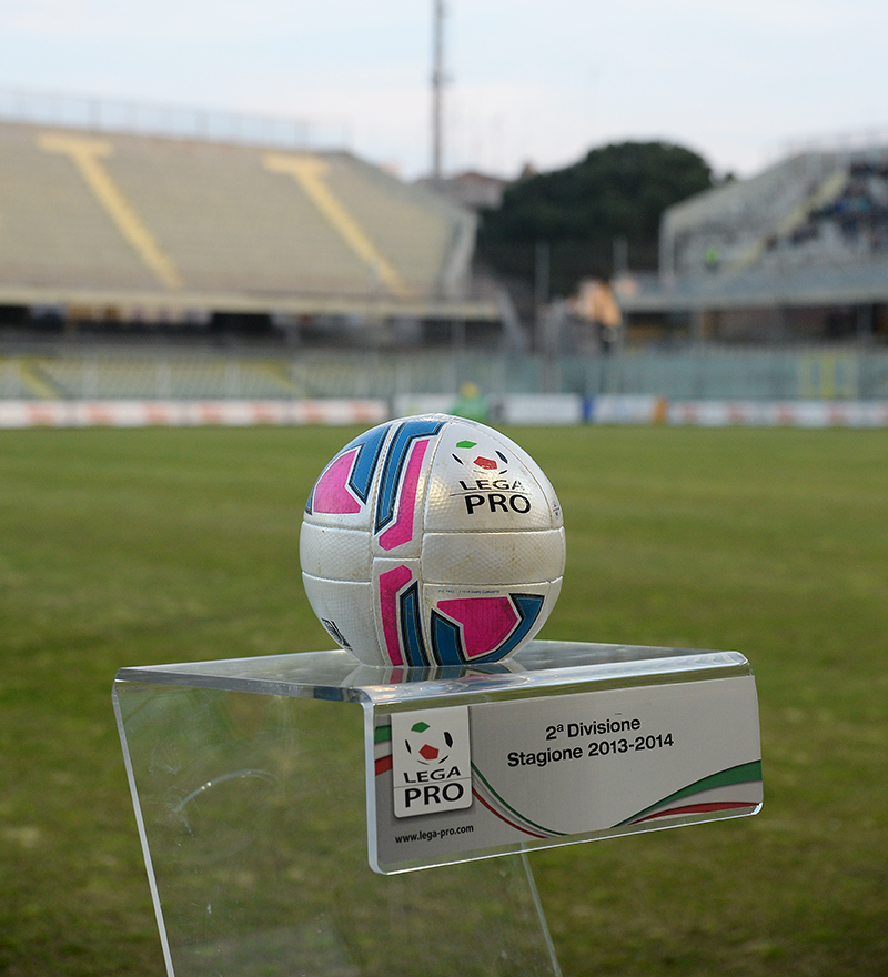 Foggia-Aversa, vigilia piena di sospetti