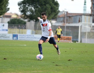 Gigi Pezzella in azione (Foto Giuseppe Melone)