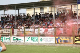 I tifosi dell'Aversa