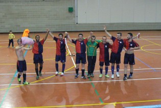 I Falchetti festeggiano la salvezza