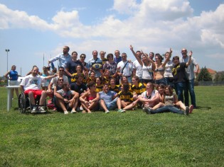 La foto di gruppo alla fine del I memorial dedicato a Maria Paola