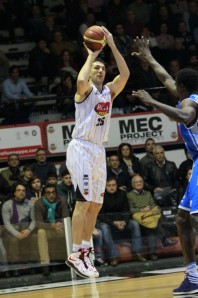 Andrea Michelori al tiro