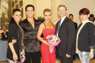 Mirco Risi e Maria Ermachkova, al centro, da parte di Alberto Pregnolato, Benedetta D’Elia e Martina Faiola